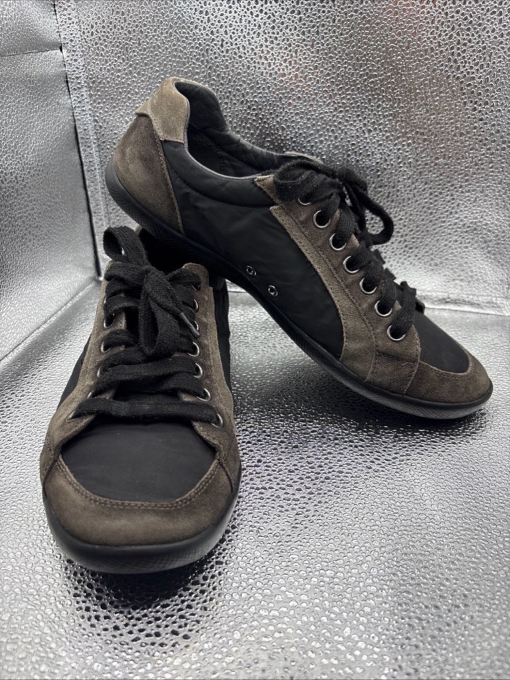 Prada Sport Men's Gray Suede Nylon Low-Top Sneakers 4E 1835 Prada size 8.5 US9.5 - Picture 16 of 16